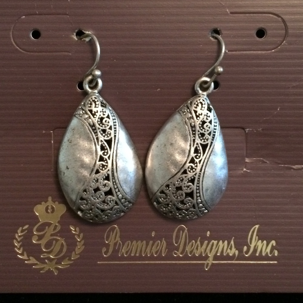 Hidden Treasures Earrings
